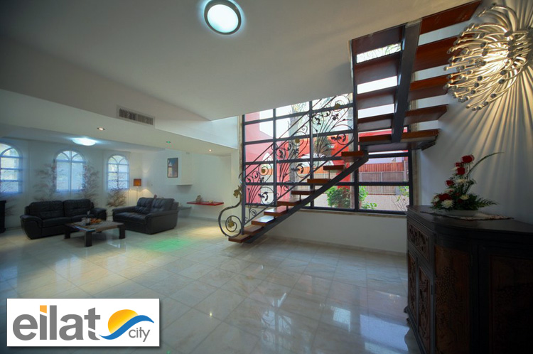 וילה סנדרה אילת - וילה רחבת ידיים למשפחות