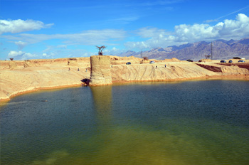 מחצבת נחל שחורת אילת - האגם שנוצר בחורף 2012-2013