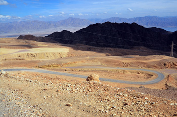 תצפית הר יואש אילת - הכביש תלול עד מאד ומתעקל. זהירות!