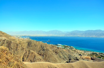 תצפית הר צפחות אילת - נוף נפלא לכיוון עקבה ואילת