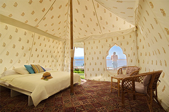 קולוניה גלאמפינג אילת - פנים אוהל