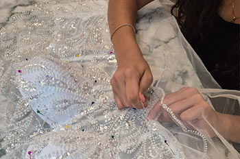 ללמוד את כל שלבי עיצוב האופנה