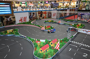 מסלול מירוץ מכוניות מאתגר