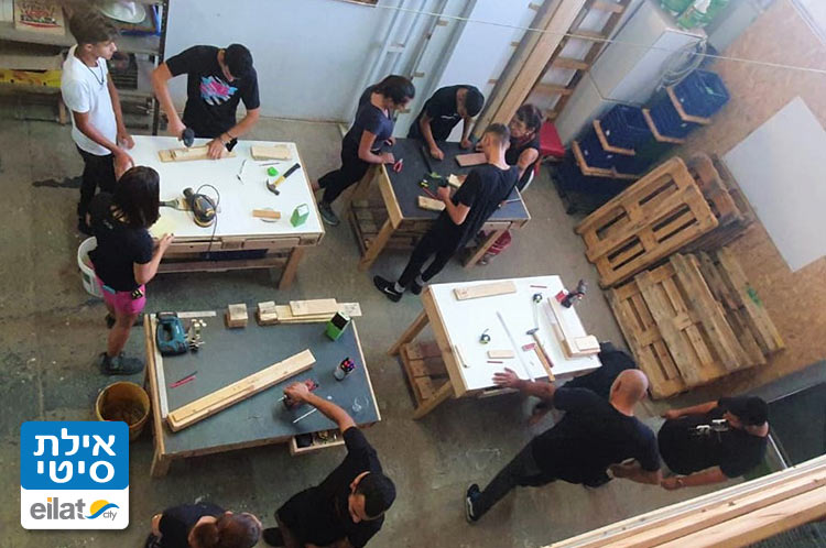 שטחי עבודה מרכזיים לסדנאות