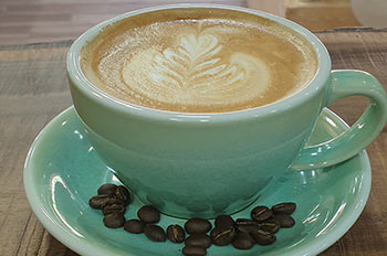 חווית קפה איכותית בעיר