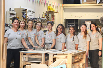 עבודות עץ ויצירה בקהילה חמה ונשית - ארטופיה