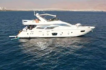 הפלגות ושייט בחופי המפרץ האדום