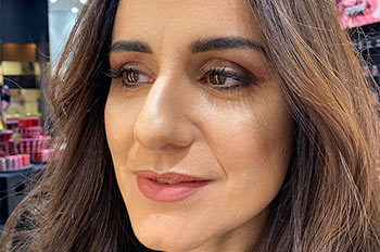 אור שמש איפור מקצועי לכל סוגי העור