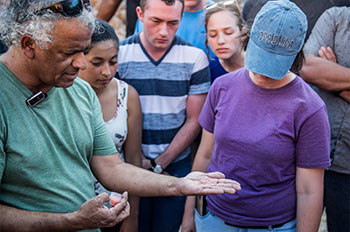 רון הררי בהדרכה