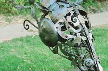 פסלי ראשי חיות, סוסים ועוד