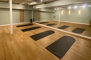 חלל רב תכליתי - פילאטיס רצפה, יוגה, יוגליטיס ועוד