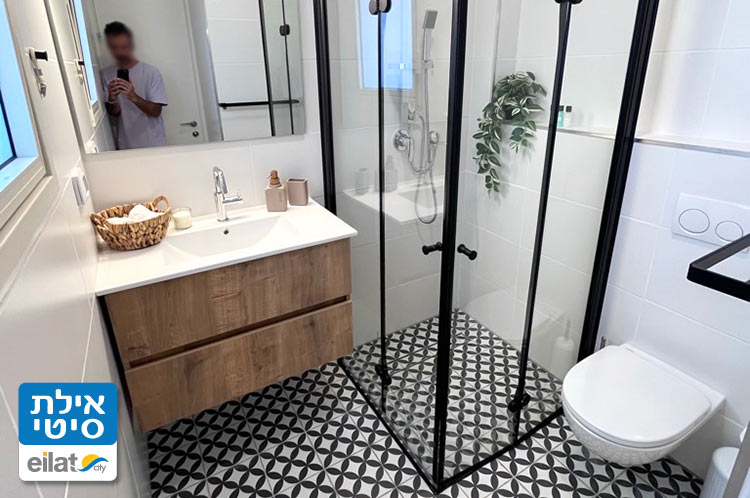 יחידת אירוח עם כל השירותים הנדרשים