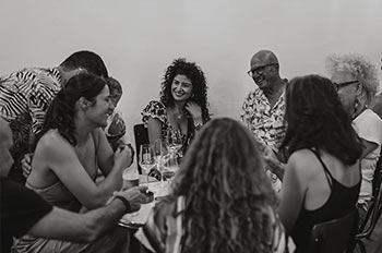 יין מפנק, שירות אדיב ואוירה חמה