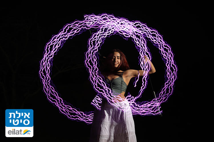 מופעי קרקס ולהטוטנות חווייתים