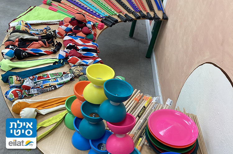 מבחר אביזרים וסגנונות פלואו