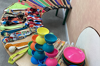 מבחר אביזרים וסגנונות פלואו