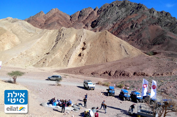 חולית - פעילות קבוצתית, סדנאות, טיולים ייחודים ועוד