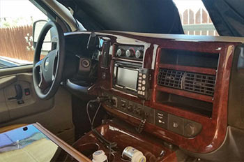 הדרכות מנקצועיות ברכב מפנק