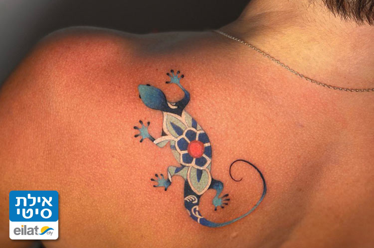 קעקועים בצבע