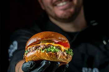 בבא - באן בי אלמוג