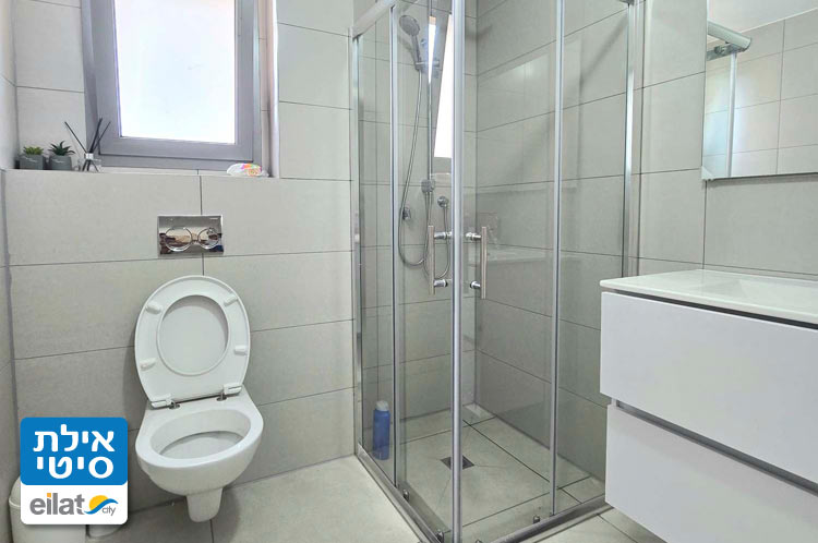 דירה מרווחת, נעימה לחופשה רגועה באילת