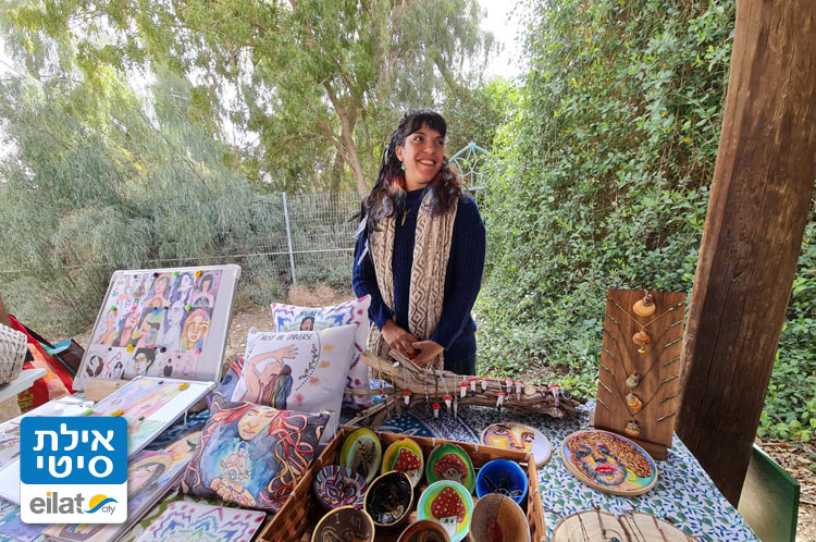 אומנות רב תחומית, סדנאות, מכירה ויצירה