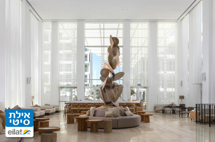 עיצוב אורבני ואווירת חופש בבראון איסלה 42