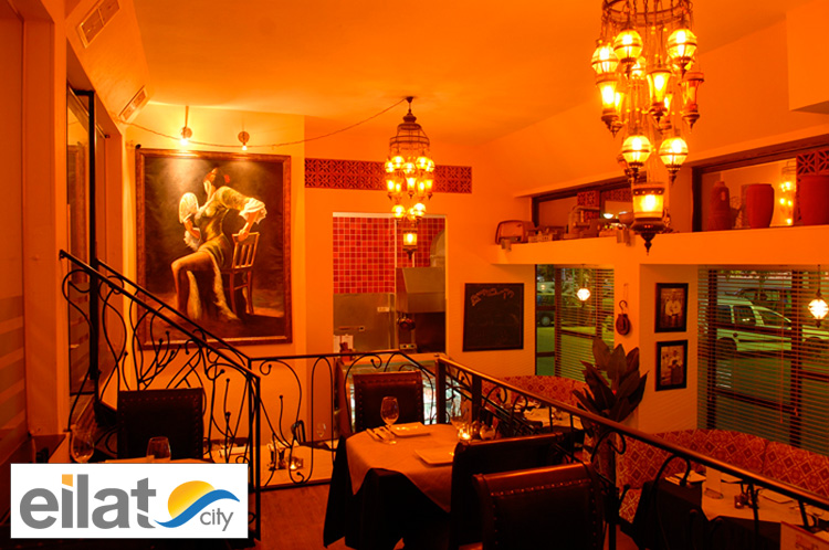 מסעדת רק בשרים אילת - מבט מבפנים