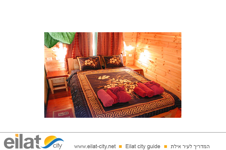 אואזיס גדיש מושב עין יהב - סוויטות ובקתות עץ בערבה