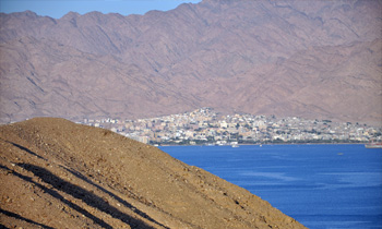העיר אילת: ממקומת גאוגרפית על חוף הים האדום, במפגש גבולות עם סעודיה, מצרים וירדן