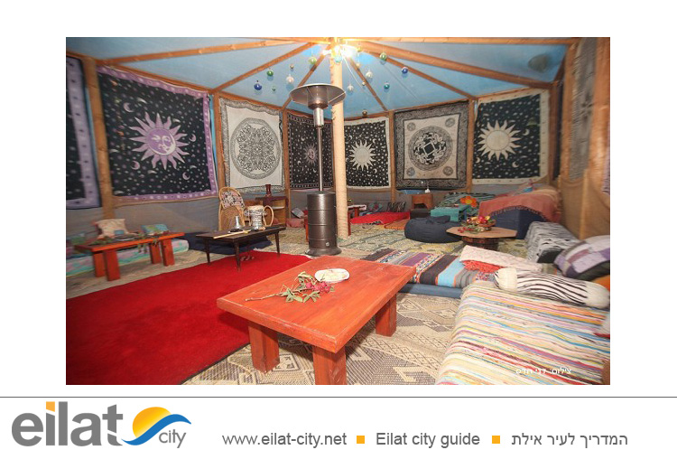 שלווה במדבר מושב חצבה - חופשה משפחתית בערבה